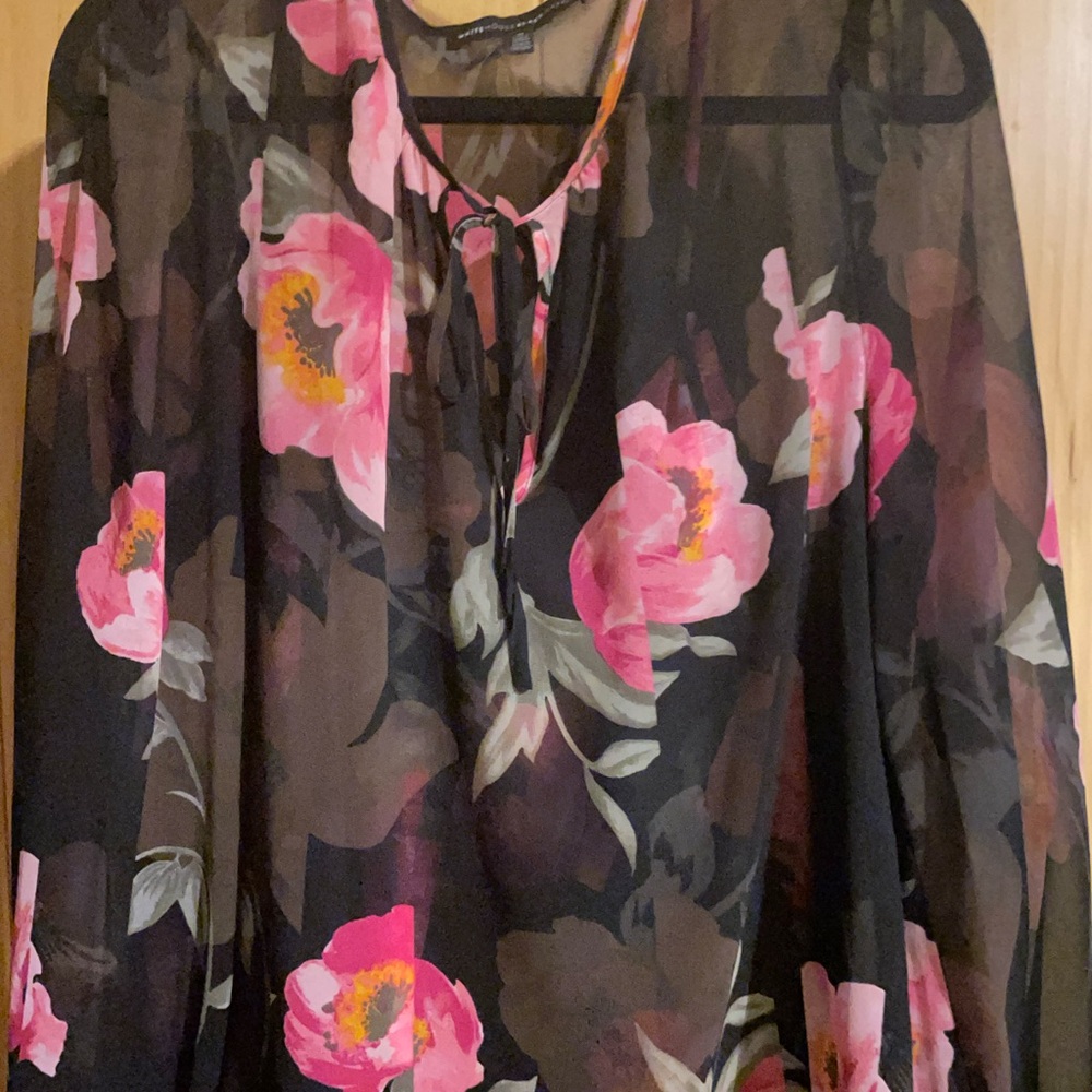 White House Black Market Black and Pink Floral Blouse